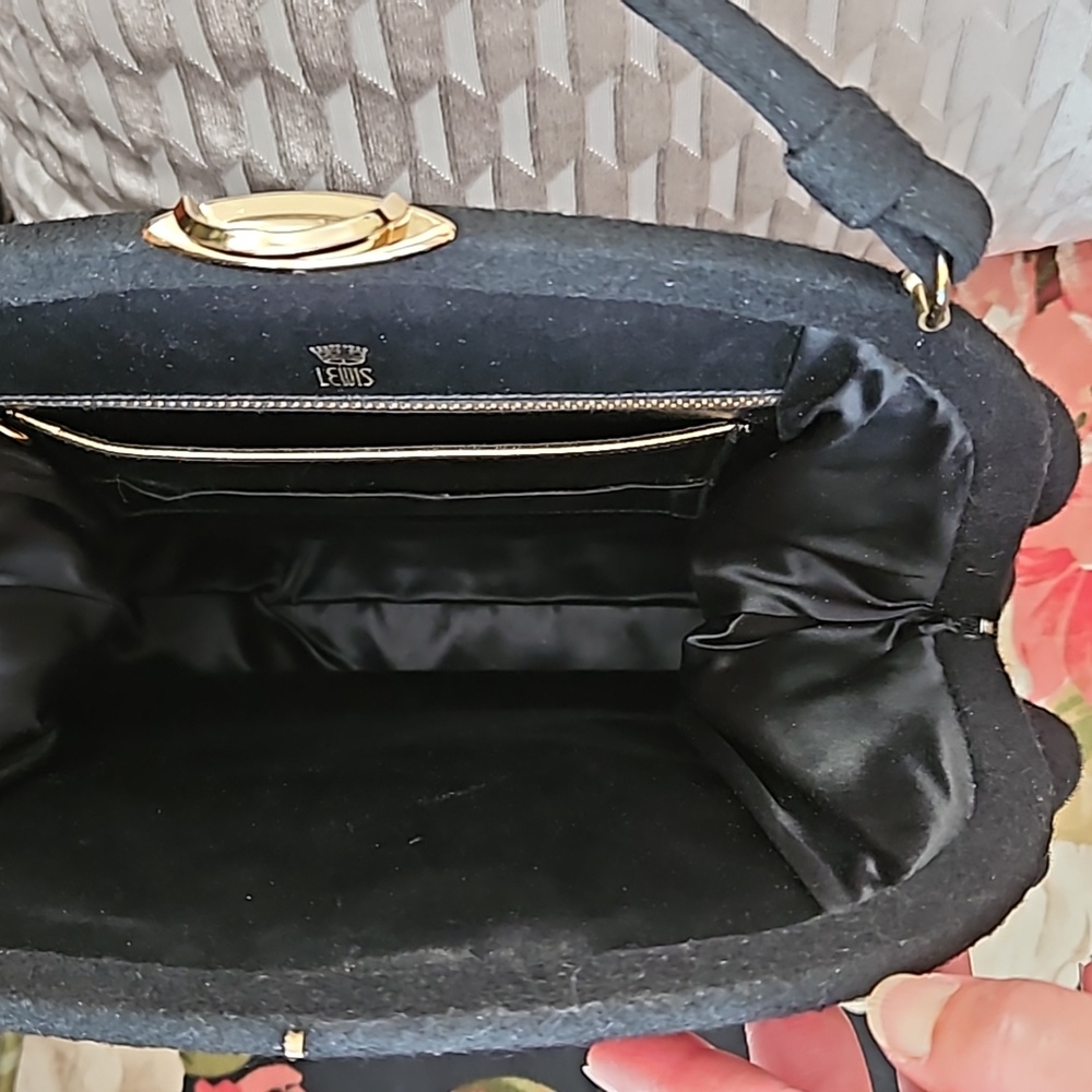 Vintage Crown Lewis Handbag - Picture 10 of 14